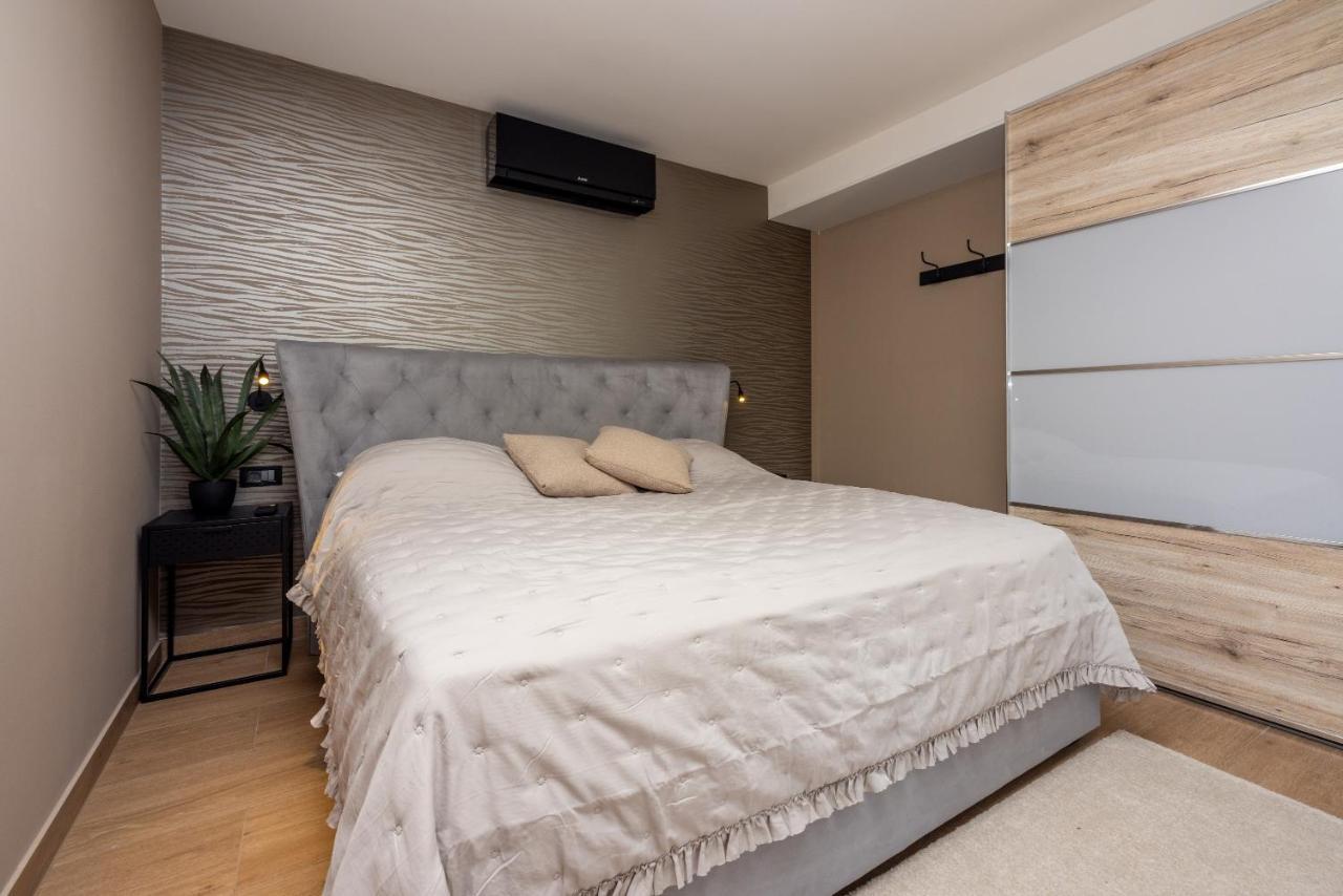 Ferienwohnung Dolly Lux Crikvenica Exterior foto