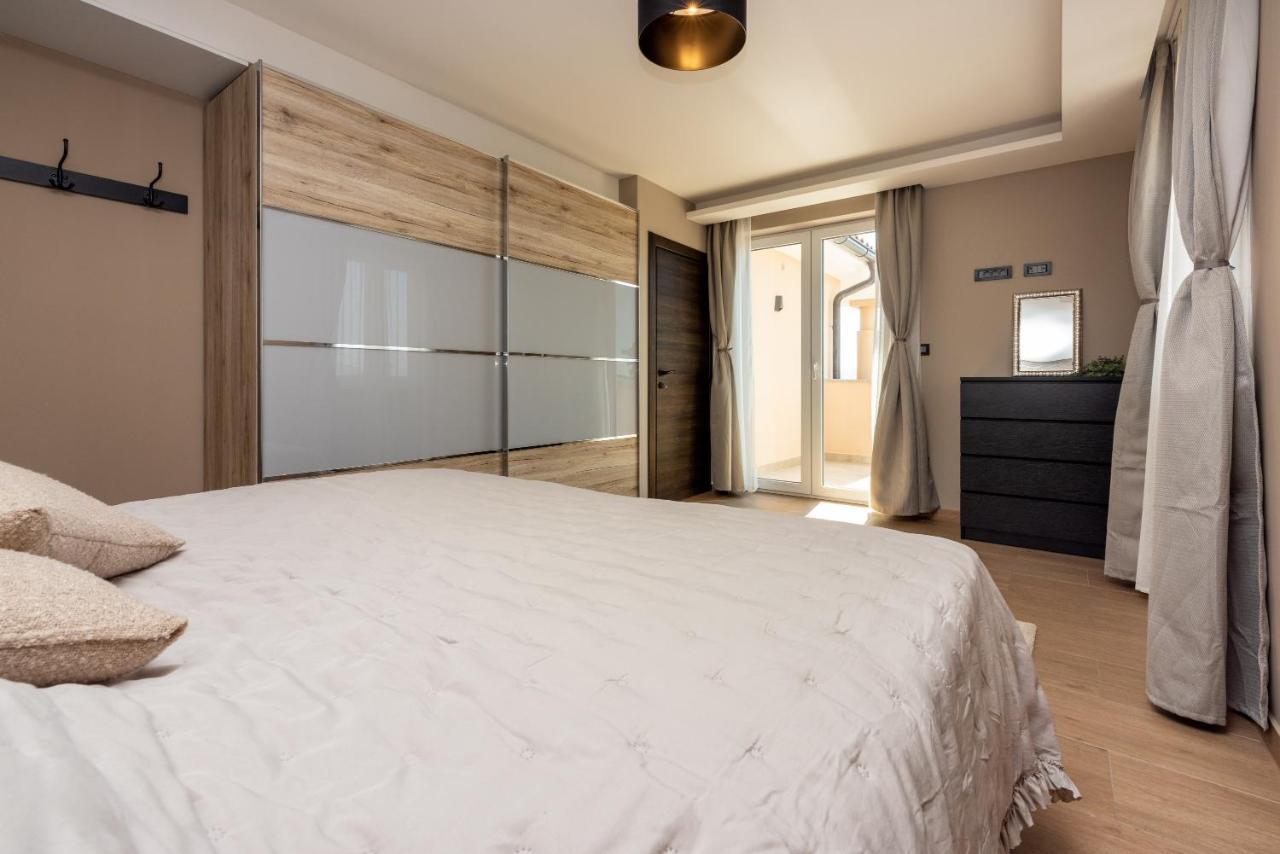 Ferienwohnung Dolly Lux Crikvenica Exterior foto